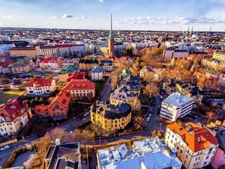 Russia warns of Baltic nuclear deployment if NATO admits Sweden and Finland
