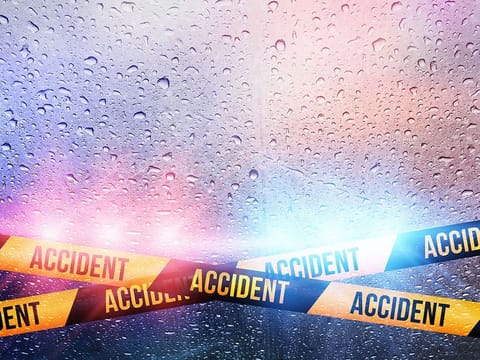 Only a four-year girl survived without injuries in the accident in Saudi Arabia.