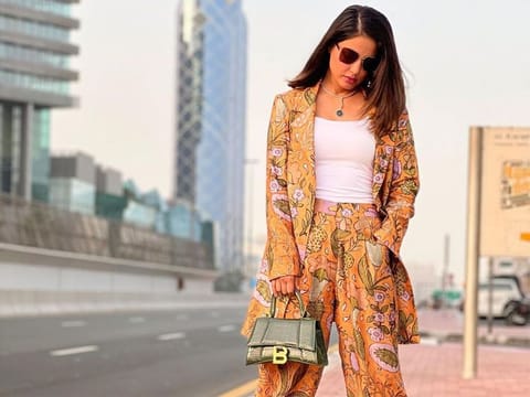 Insta/ realhinakhan