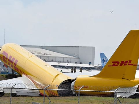 The crew apparently had alerted local authorities to a hydraulic problem.