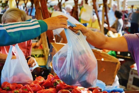 Residents and businesses welcome Abu Dhabi's decision to ban single use plastic bags from June this year.