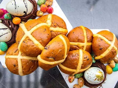 Celebrate Easter in  the UAE with this delicious recipe for Hot Cross Buns
