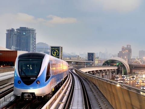 RTA’s integrated sustainability plan includes several innovative public transportation projects and supports the Dubai Smart Mobility Strategy.