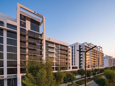 The first residential phase in Aljada consists of 14 apartment blocks, the Sarab garden villa community and 10,000 square feet of retail space.