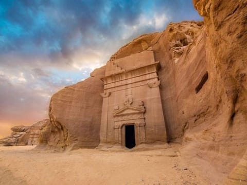 AlUla in Saudi Arabia has a target of 180,000 visitors for 2022