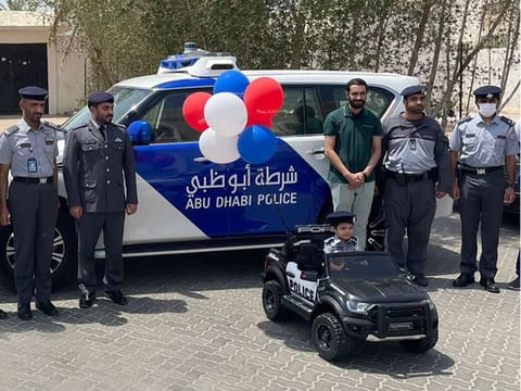 Police officials visited Omar at his home in Al Ain and also handed him a police uniform to go with his new electric car