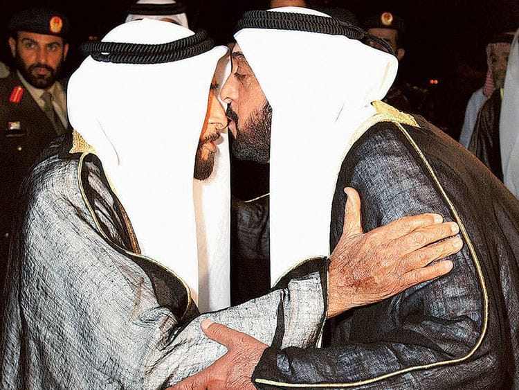 p28-Khalifa_with_Zayed03-1652472064879