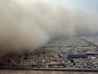 Look: Massive dust storm sweeps Kuwait