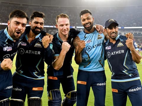 Gujarat Titans' skipper Hardik Pandya celebrating the title win with David Miller, Rashid Khan, Wriddhiman Saha and Rahul Tewatia at Narendra Modi Stadium in Ahmedabad on Sunday.