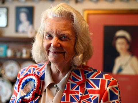 Photos: Royal family's biggest fan gets ready for jubilee