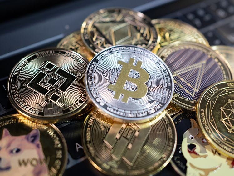 Stock - Bitcoin/ Crpto crash/ cryptocurrency
