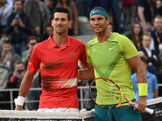 Look: Rafael Nadal beats Novak Djokovic in late-night thriller at French Open