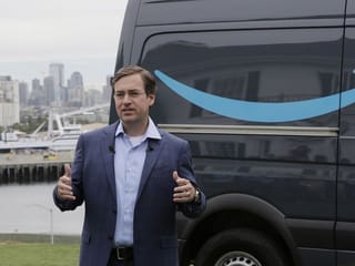 Amazon's consumer business CEO Dave Clark to step down after 23 years