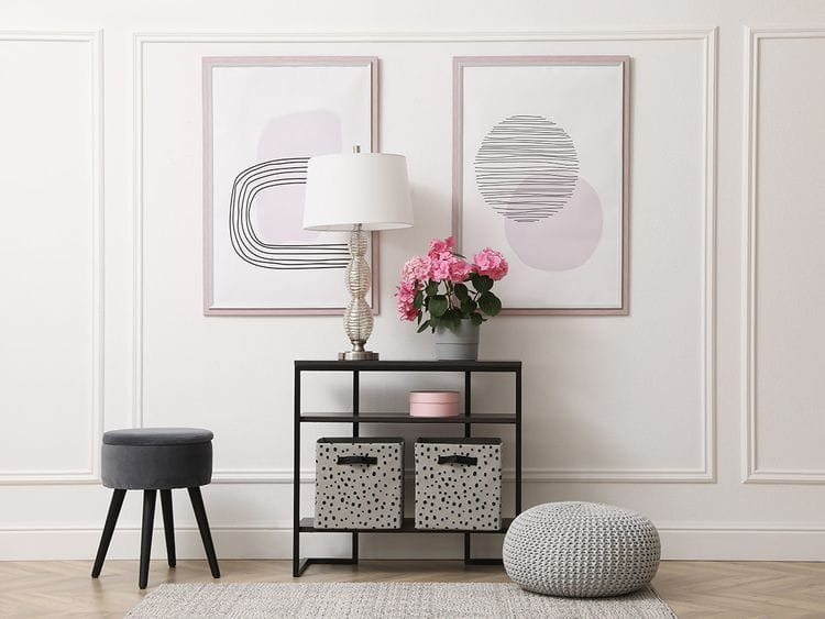 Home entryway interior design 