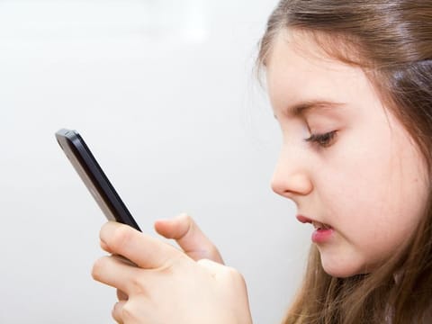 Almost none of the children polled knew what number to call for an ambulance, the survey revealed as part of its findings