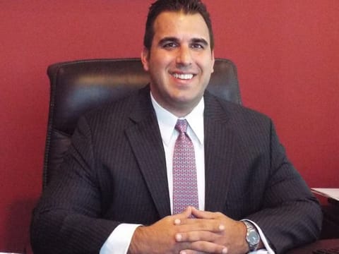 Long time UAE resident of Greek descent, Peter Davos, 43, has been earning since age 12. Here's how this US expat turns entrepreneur at 33, guiding students to universities in the US, Canada.