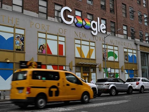 Regulator ordered Google LLC, Google Korea, Google Asia Pacific to cease offering support to mobile game companies in exchange for promises of exclusivity. 