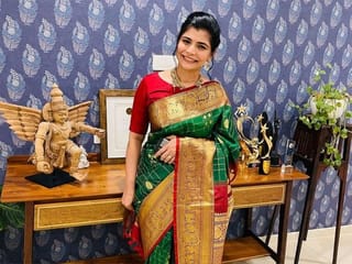 Indian singer Chinamyi Sripada sings devotional song as she delivers twins
