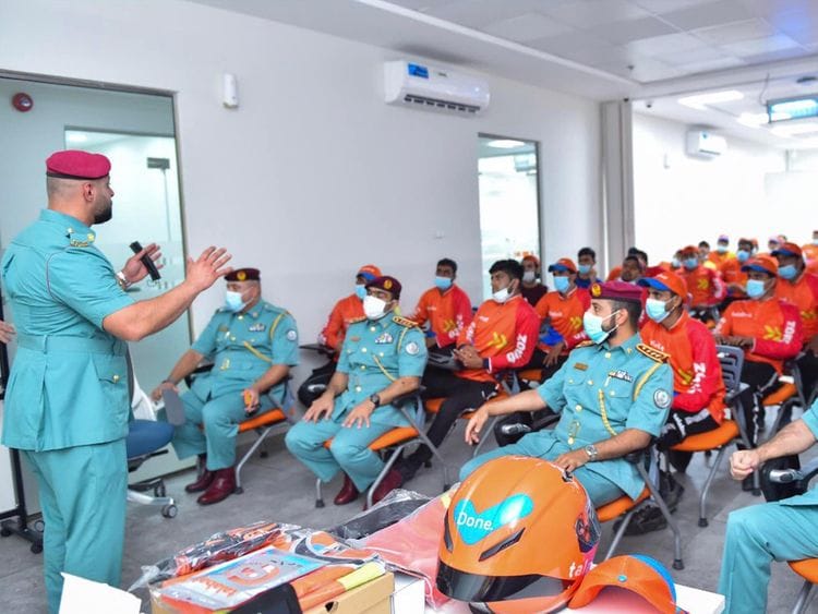 shj-police-talabat-awareness-lecture-1655897143373
