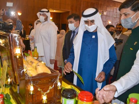 Sheikh Nahyan bin Mubarak Al Nahyan, Minister of Tolerance and Coexistence take a tour of Pakistan Mango Festival 2022. Photo: Angel Tesorero/Gulf New