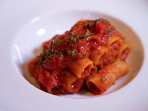 Watch how to make Italian Rigatoni Arrabbiata Pasta
