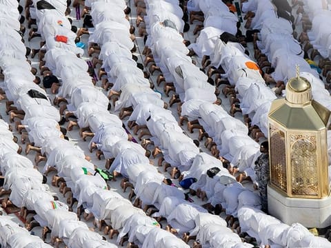 Any person who knowingly assists someone in bypassing Hajj regulations could be fined up to SR100,000.