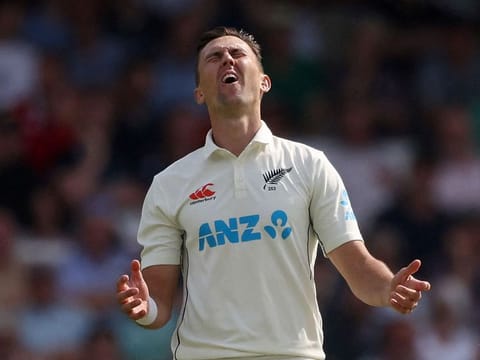 New Zealand's ace pacer Trent Boult has decided to end his New Zealand contract, leading to speculation that the left-arm pacer aims to maximise his time to play franchise leagues.