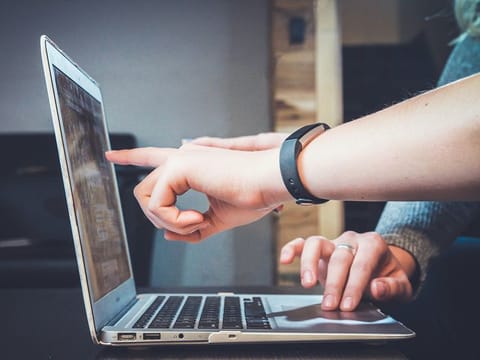 Thinking of a name for your business in Dubai? Keep these guidelines in mind