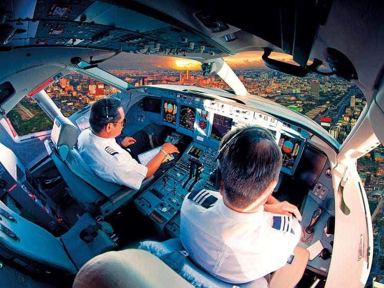20220828 uae pilots