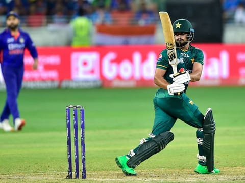 Mohammad Nawaz of Pakistan in action against India during the Super Four clash of the DP World Asia Cup 2022 at the Dubai International Cricket Stadium.