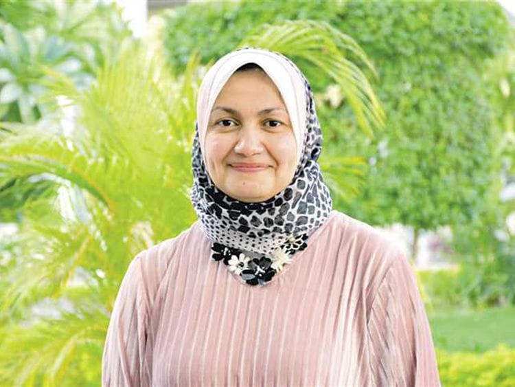 A graduate of Al Azhar University majoring in Arabic language in 1996, Al Saidi obtained a doctorate in 2004. 