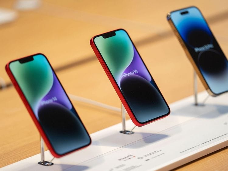 STOCK Apple iPhone 14