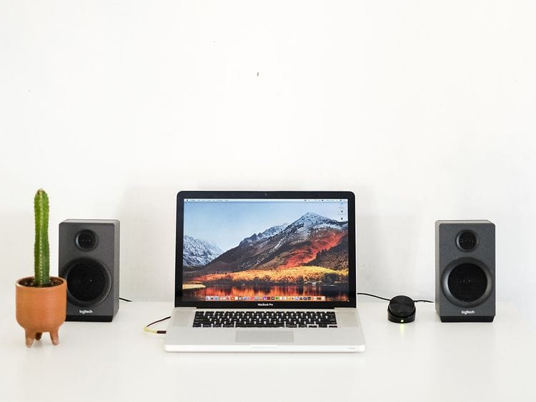 speakers
