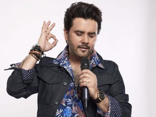 Bollywood singer Javed Ali talks about his viral song ‘Srivalli’ starring Allu Arjun and his Dubai gig after COVID-19
