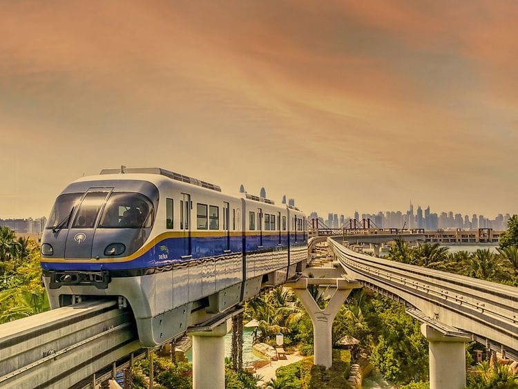 MONORAIL POINTE DUBAI PALM
