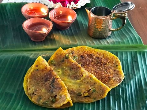 Kara Poli or Masala Poli from Tamil Nadu is a traditional flatbread with a spicy potato filling  
