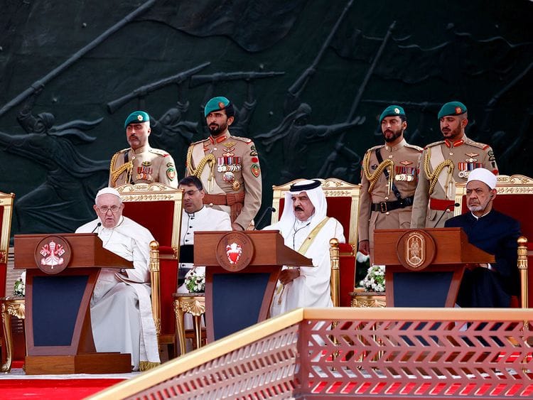 2022-11-04T073634Z_523624602_RC2VEX9M1SJ7_RTRMADP_3_POPE-BAHRAIN-(Read-Only)