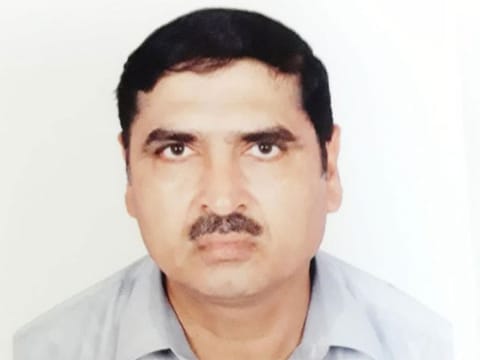 Two months ago, Muhammad Razaq, 47, was rushed to a private hospital after he complained of sudden dizziness and blurring of vision. A medical investigation revealed that his blood sugar level had risen to an alarming rate of Random Blood Sugar (RBS) 730 mg/dL with Hemoglobin A1C (HbA1C) of 17.5 per cent.