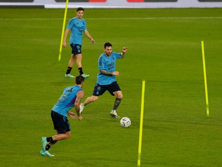SPO Emirates_Argentina_soccer_1656-1668524937255