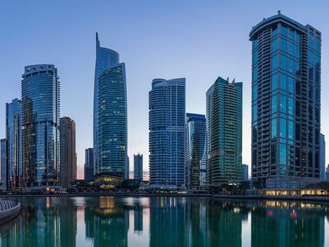 DMCC in Dubai has been one of the best-performing hubs when it comes to attracting new businesses launching or entering the UAE market. 