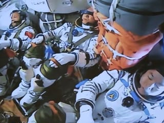 China astronauts reach Tiangong space station