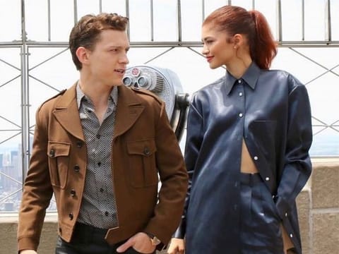 insta/tomholland2013