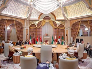 China’s Xi Jinping calls for oil trade in yuan at Gulf summit in Riyadh