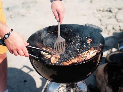 From round charcoal grills to gas-operated briefcase grills, have a look at which BBQ station meets your needs the most.