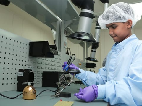 The Mohammed Bin Rashid Space Centre (MBRSC) invites students to join its upcoming Space Explorer Camp.