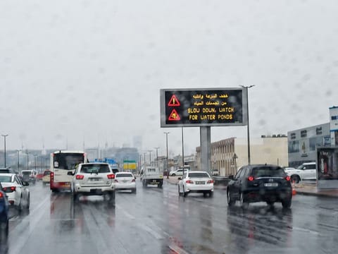 Authorities urge caution as UAE faces heavy rain and thunderstorms