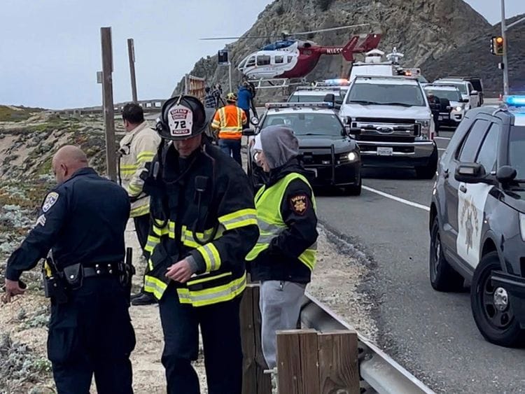 California_Car_Falls_Off_Cliff_85276--541a8-(Read-Only)