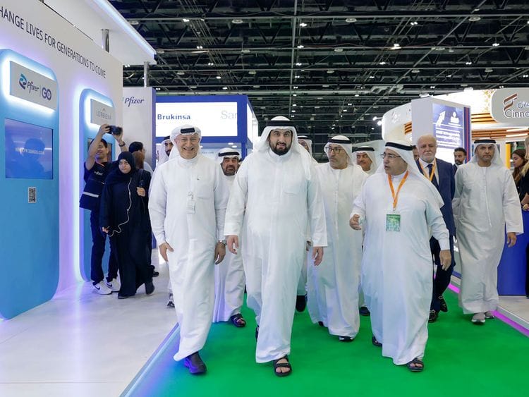 ahmed-opens-DUPHAT-1673369432975