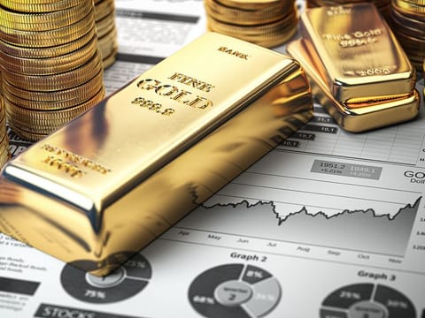 Gold traders was expecting prices to drop by at least $200 on an ounce basis after the Trump win. Since he did, it did drop by $100, but right now is recovering some of that shine. 