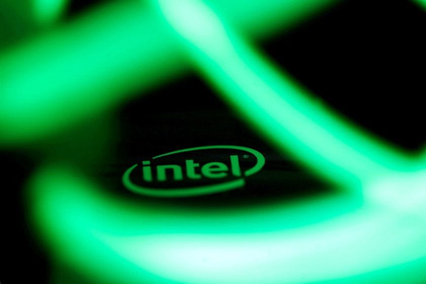 Copy of 2023-02-01T031839Z_1908171343_RC222Z921V3I_RTRMADP_3_INTEL-COMPENSATION-1675246844417